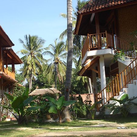 Villa Jati Mangsit Senggigi Exterior foto
